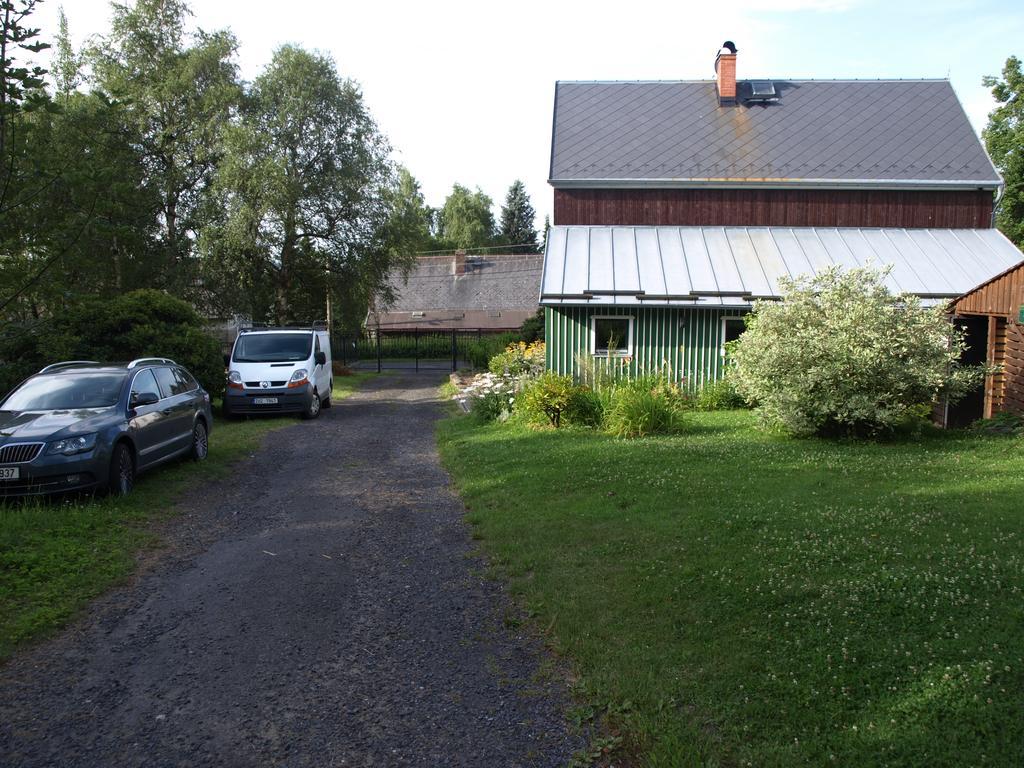 Guest House Luft Sneznik Екстер'єр фото